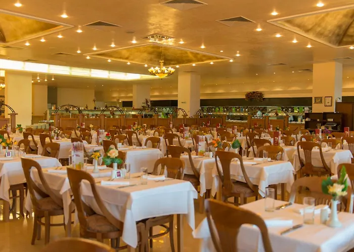 מלון דירות Majestic