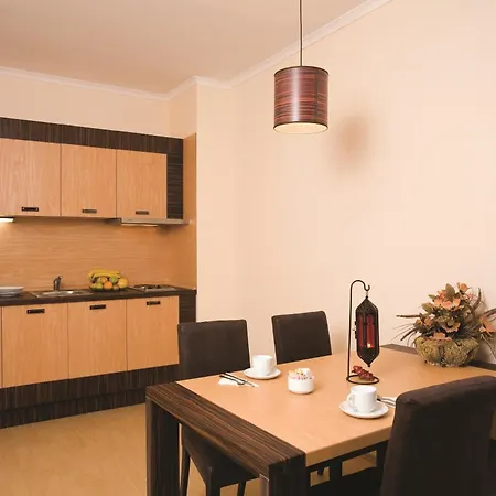 Majestic Apartmanhotel 4*