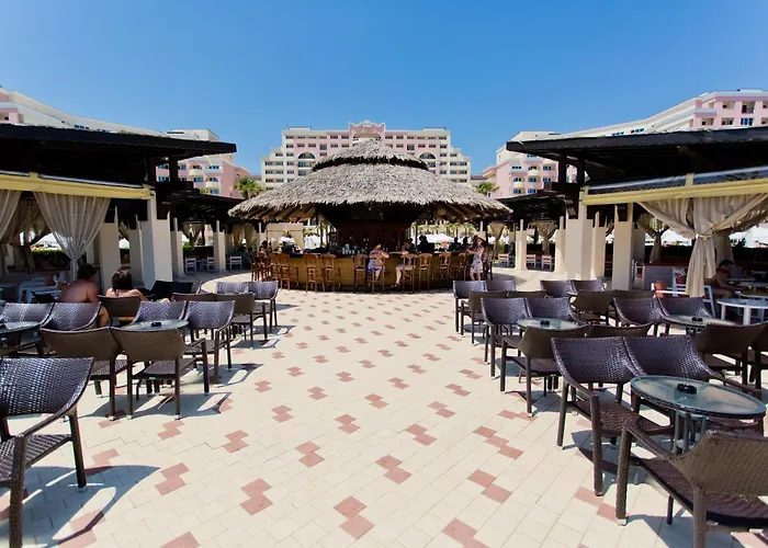 Апарт-готель Majestic 4*